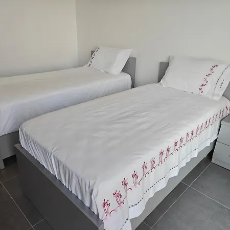 Apartament Vasil Gjika 3 *